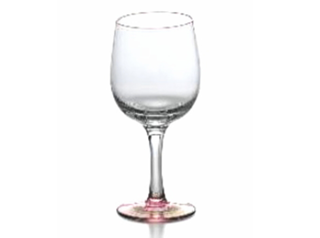 ピンク色のワイングラス